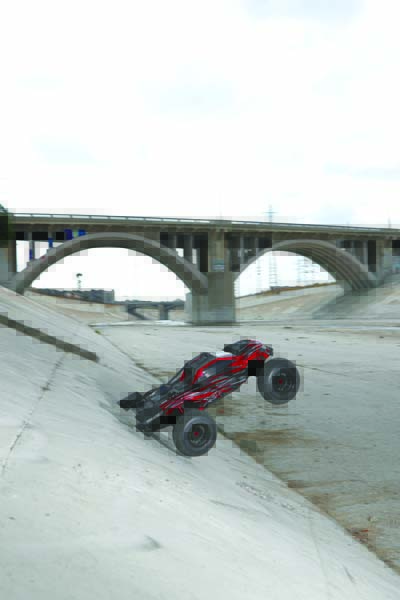 The Next Big Thing - Getting Down And Dirty With The All-New Traxxas XRT