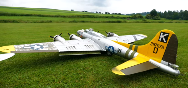 B-17 Beauty — Giant Scale!