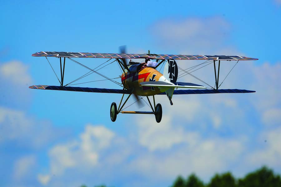 In the air, the Albatros D.Va has a very scale presence.